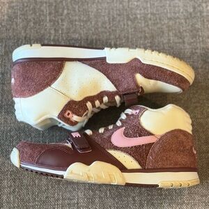Men’s Valentine’s Nike Trainer 1